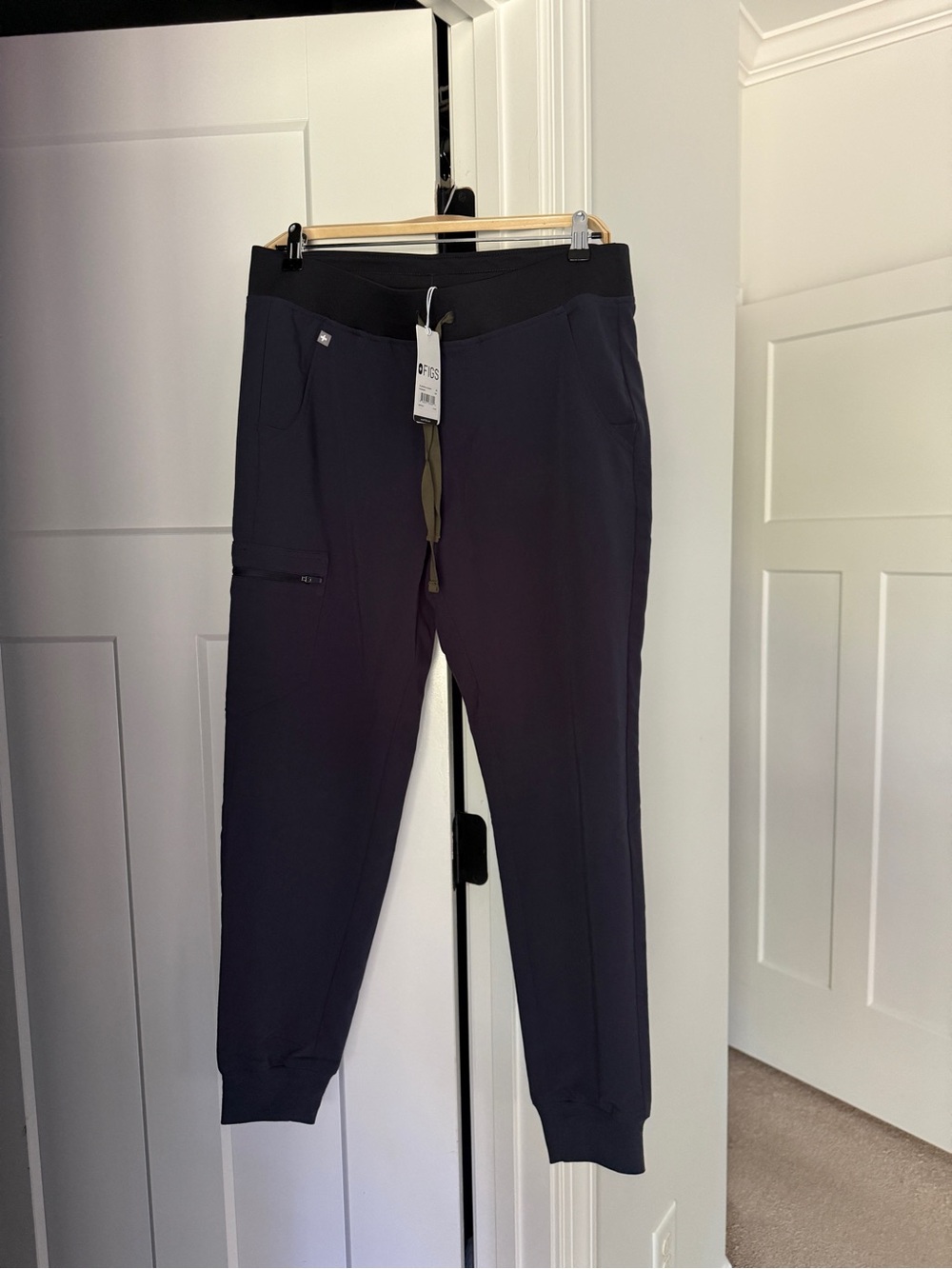 Figs Navy Zamora Joggers Scrub Pants New NWT Green String